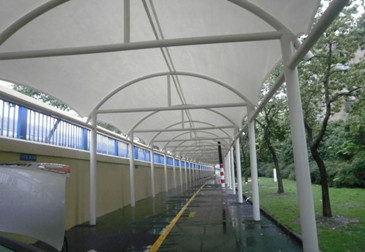 过道张拉膜结构 05