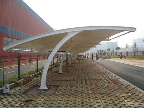 膜结构车棚有什么特点？