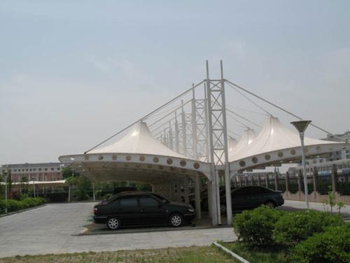 膜结构车棚的用途有哪些？