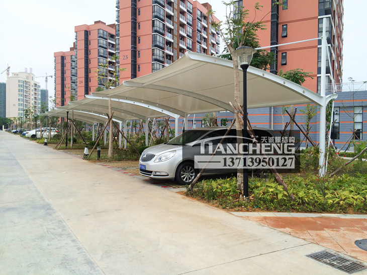 膜结构车棚接地面处如何安装?